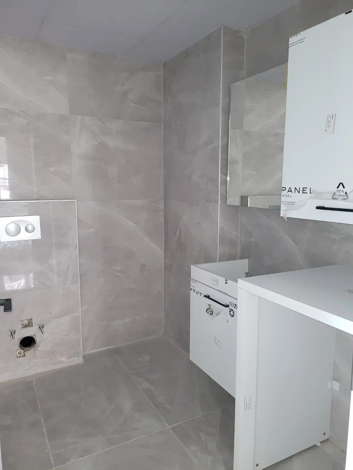 CANLI YAŞAMIN MERKEZİ BAYRAKLI MANSUROĞLU'NDA SATILIK 3+1 DAİRE
