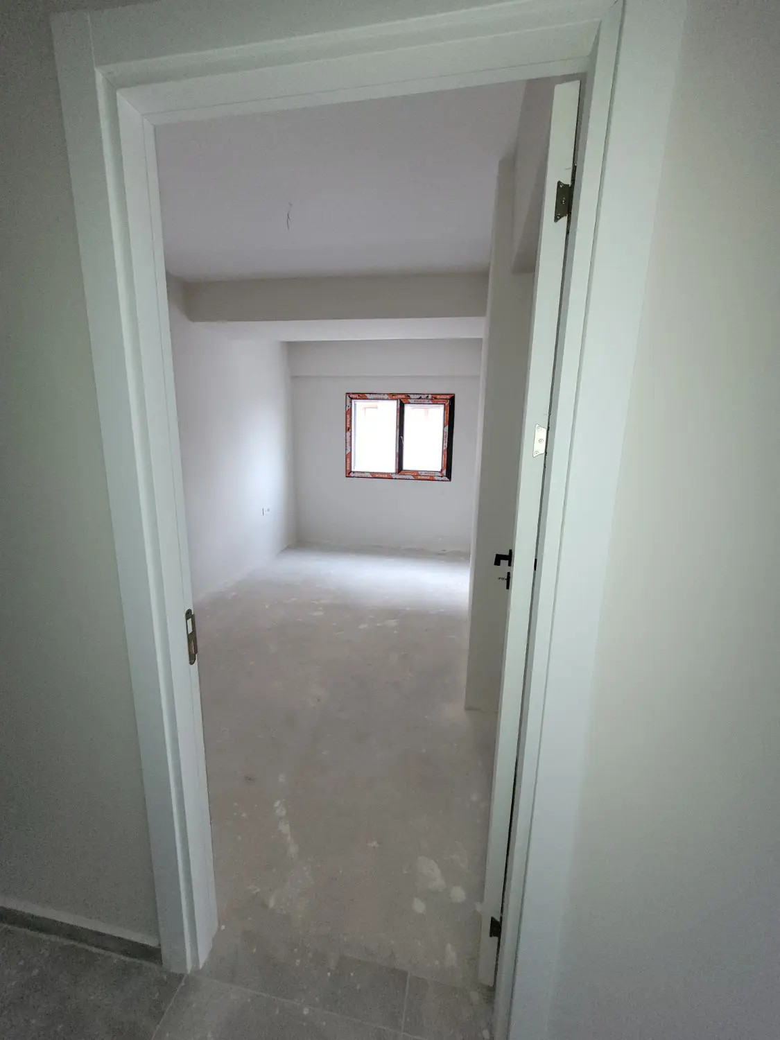 CANLI YAŞAMIN MERKEZİ BAYRAKLI MANSUROĞLU'NDA SATILIK 3+1 DAİRE