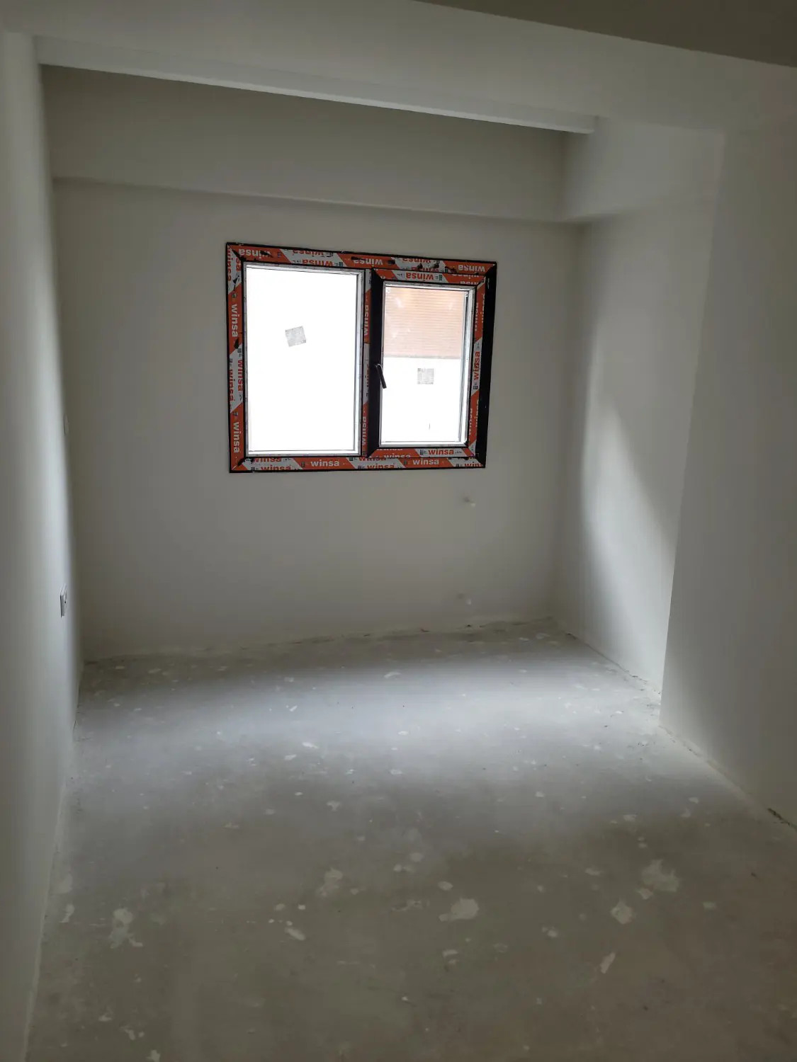 CANLI YAŞAMIN MERKEZİ BAYRAKLI MANSUROĞLU'NDA SATILIK 3+1 DAİRE