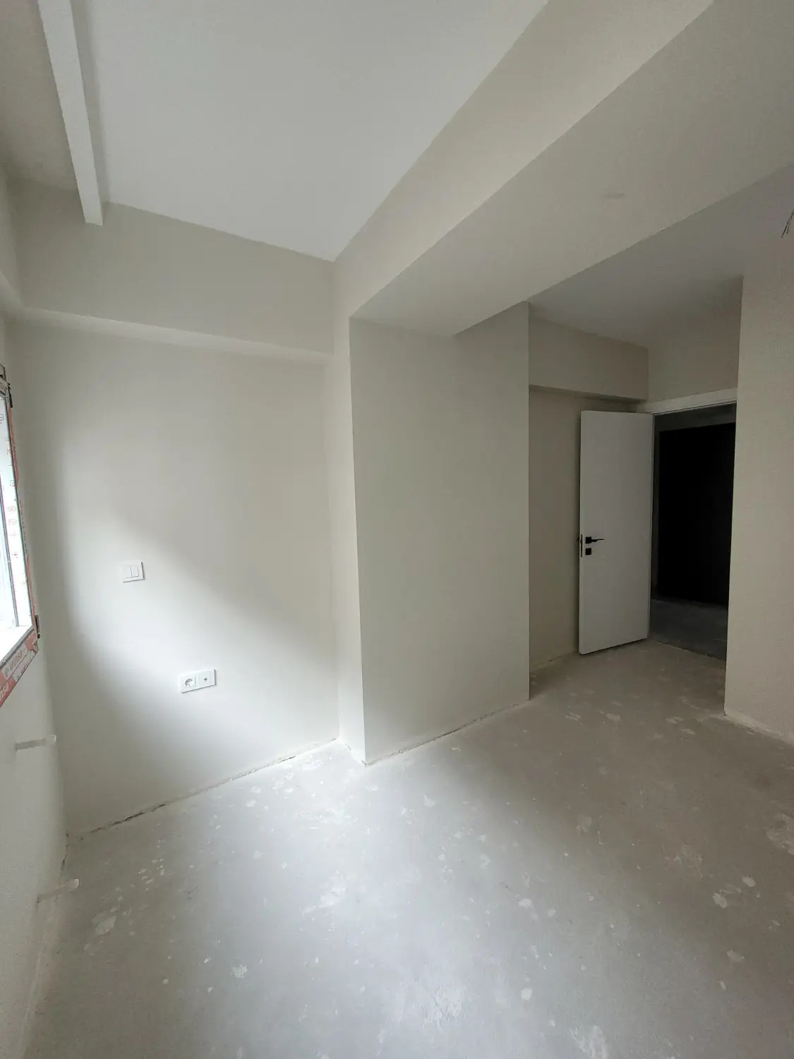 CANLI YAŞAMIN MERKEZİ BAYRAKLI MANSUROĞLU'NDA SATILIK 3+1 DAİRE