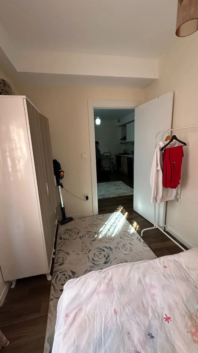 SEYREK – BAKIRÇAY ÜNİVERSİTESİNE YAKIN 1+1 YATIRIMLIK DAİRE