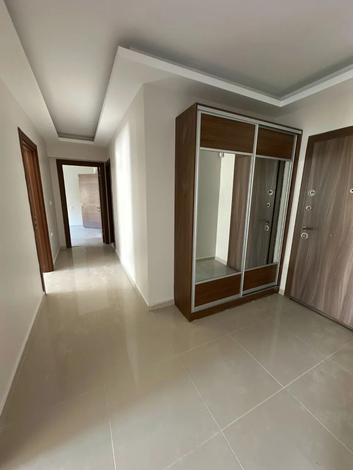 ULUKENT İSTIKLAL MAH. SITE İÇINDE EBEVEYN BANYOLU 2+1 KIRALIK DAIRE
