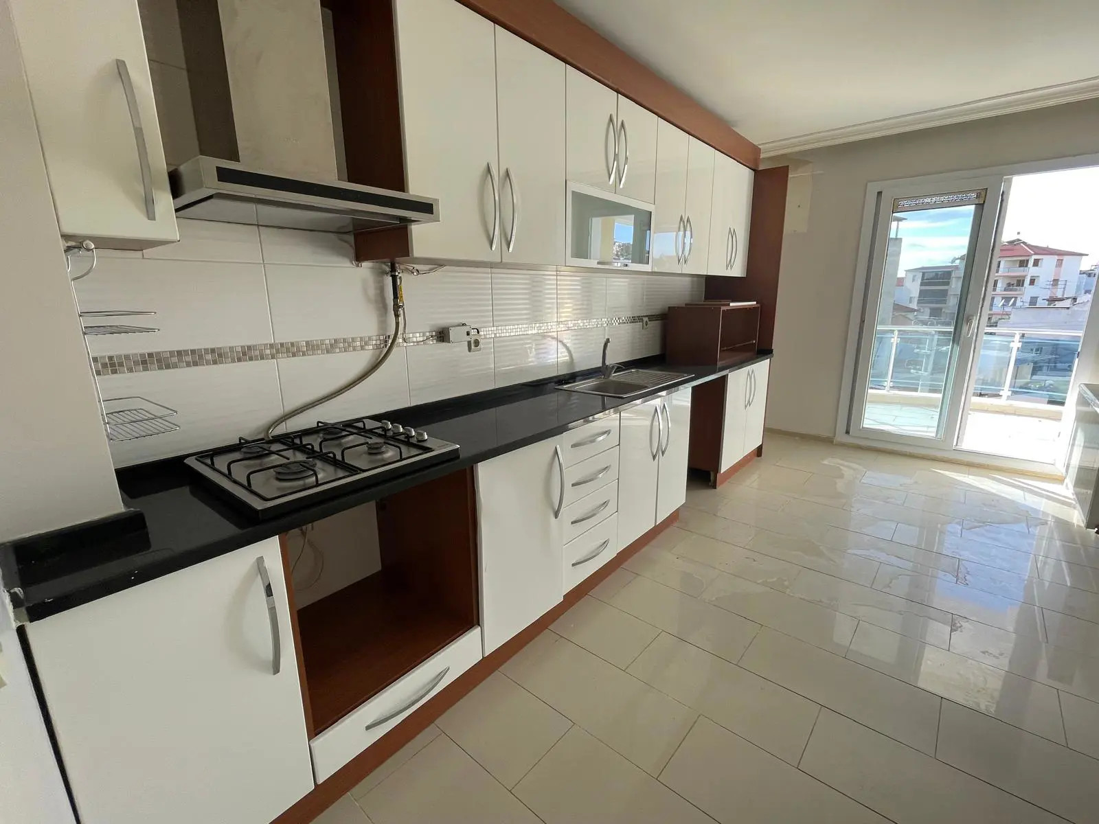 ÇİĞLİ MALTEPE'DE SATILIK 3+1 FERAH DAIRE