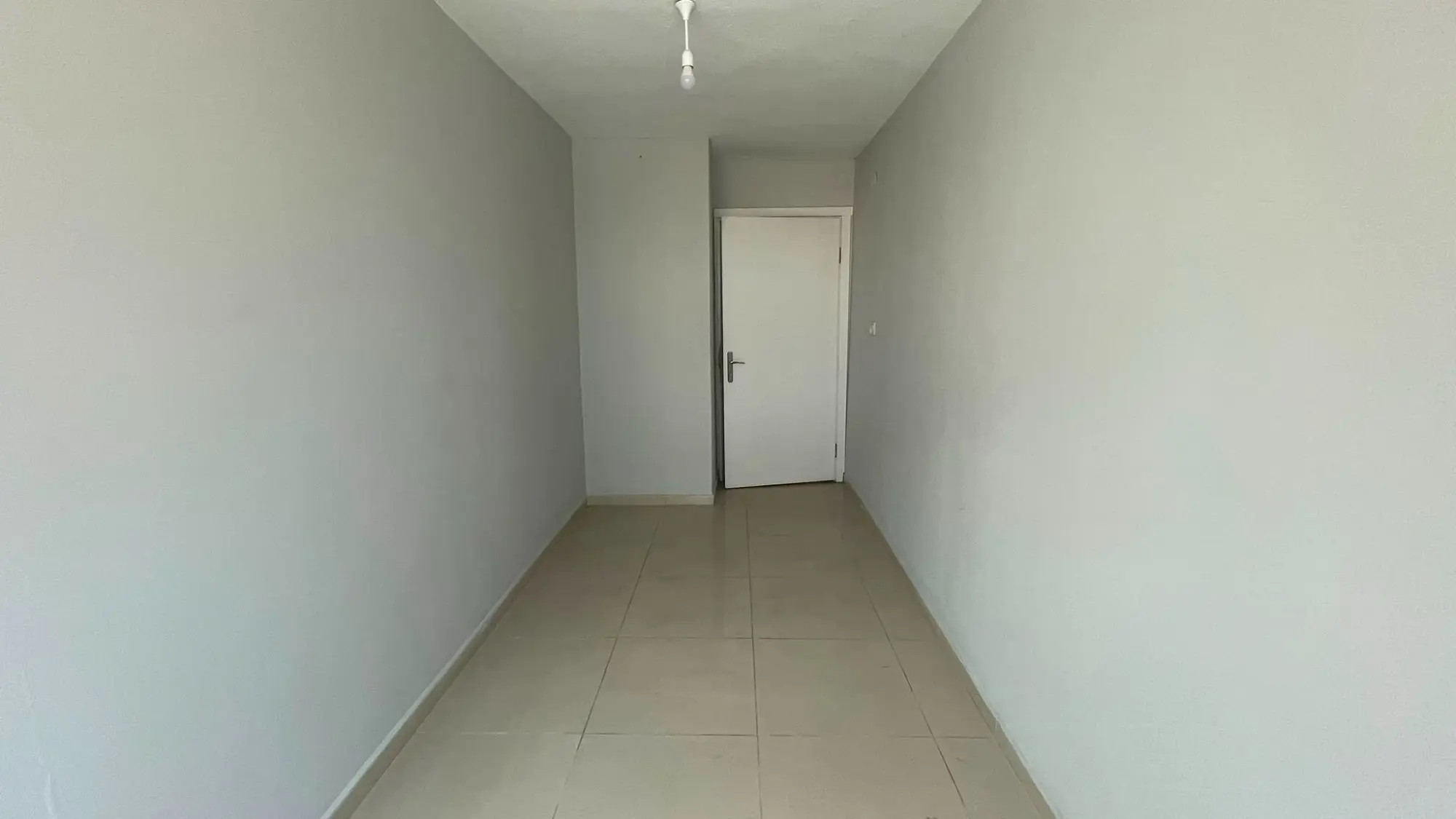 KEMALPAŞA SOĞUKPINAR’DA 40 M² NET, TAPULU, BOŞ OFİS | KREDİYE UYGUN