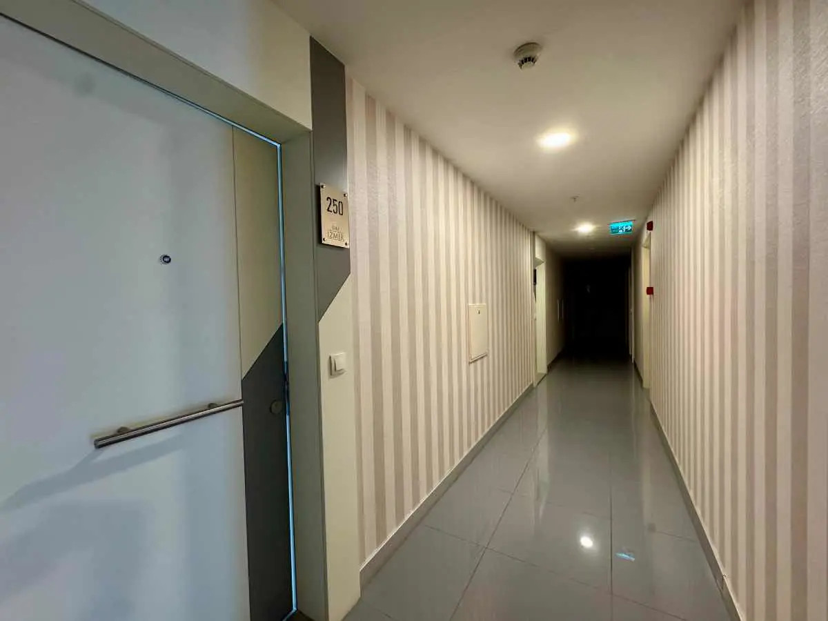 BORNOVA DAP YAPI KÖRFZ MANZARALI 1+1 KIRALIK DAIRE